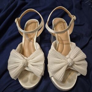 Kelly & Katie Cream Bow Heels